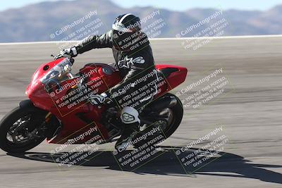 media/Oct-13-2025-Moto Forza (Mon) [[a66d839500]]/4-C Group/Session 2 (Bowl)/